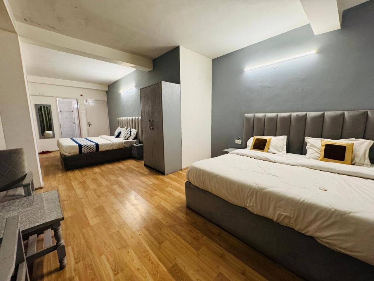 Hotel New # Link Way # Near Zing Bus Stand Manāli Esterno foto