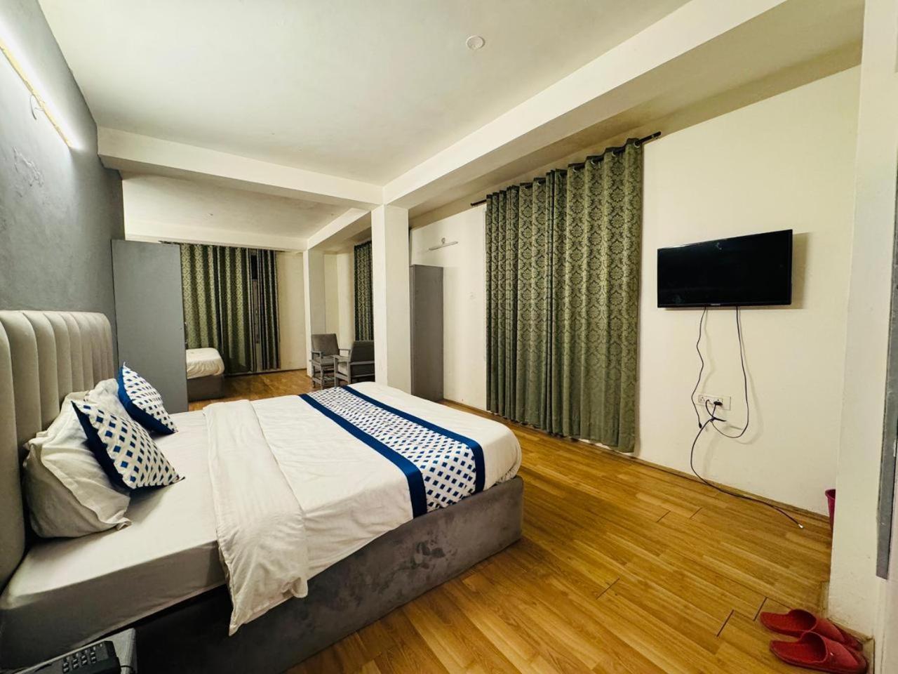 Hotel New # Link Way # Near Zing Bus Stand Manāli Esterno foto