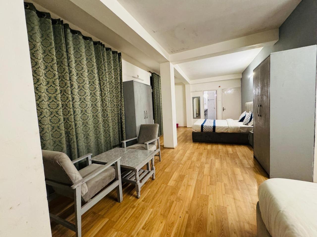 Hotel New # Link Way # Near Zing Bus Stand Manāli Esterno foto