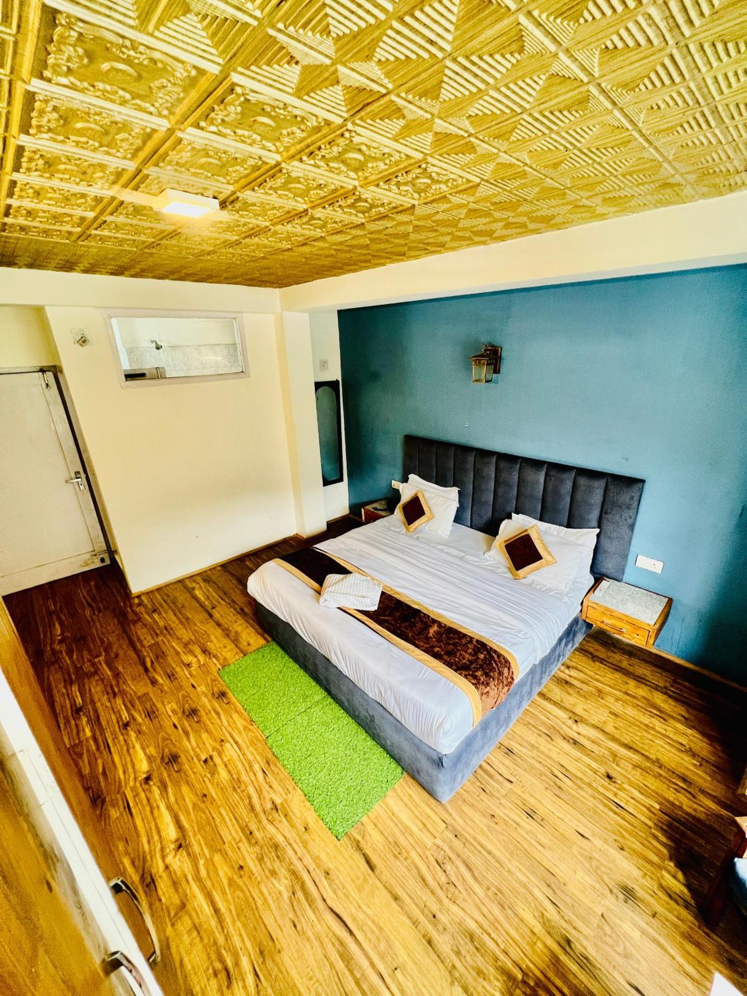 Hotel New # Link Way # Near Zing Bus Stand Manāli Esterno foto